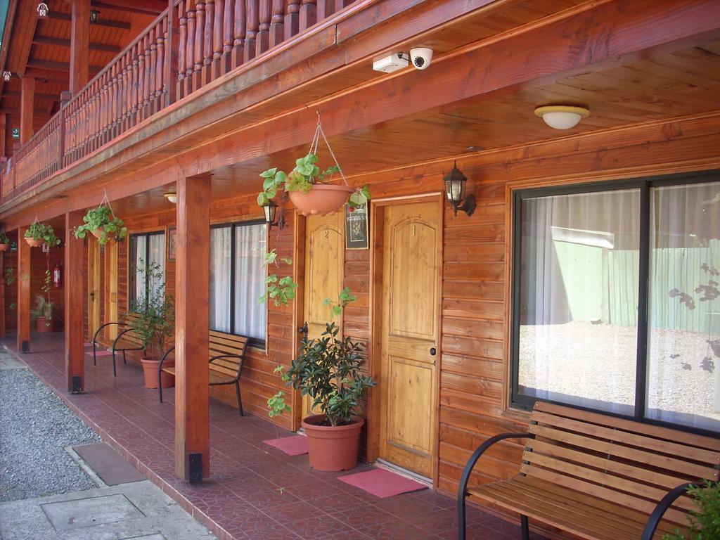 Apart-Hotel Colonia-Koenigsberg Estacionamiento Deptos Completos Ubicado En El Centro De Valdivia Aire Acondicionado Экстерьер фото